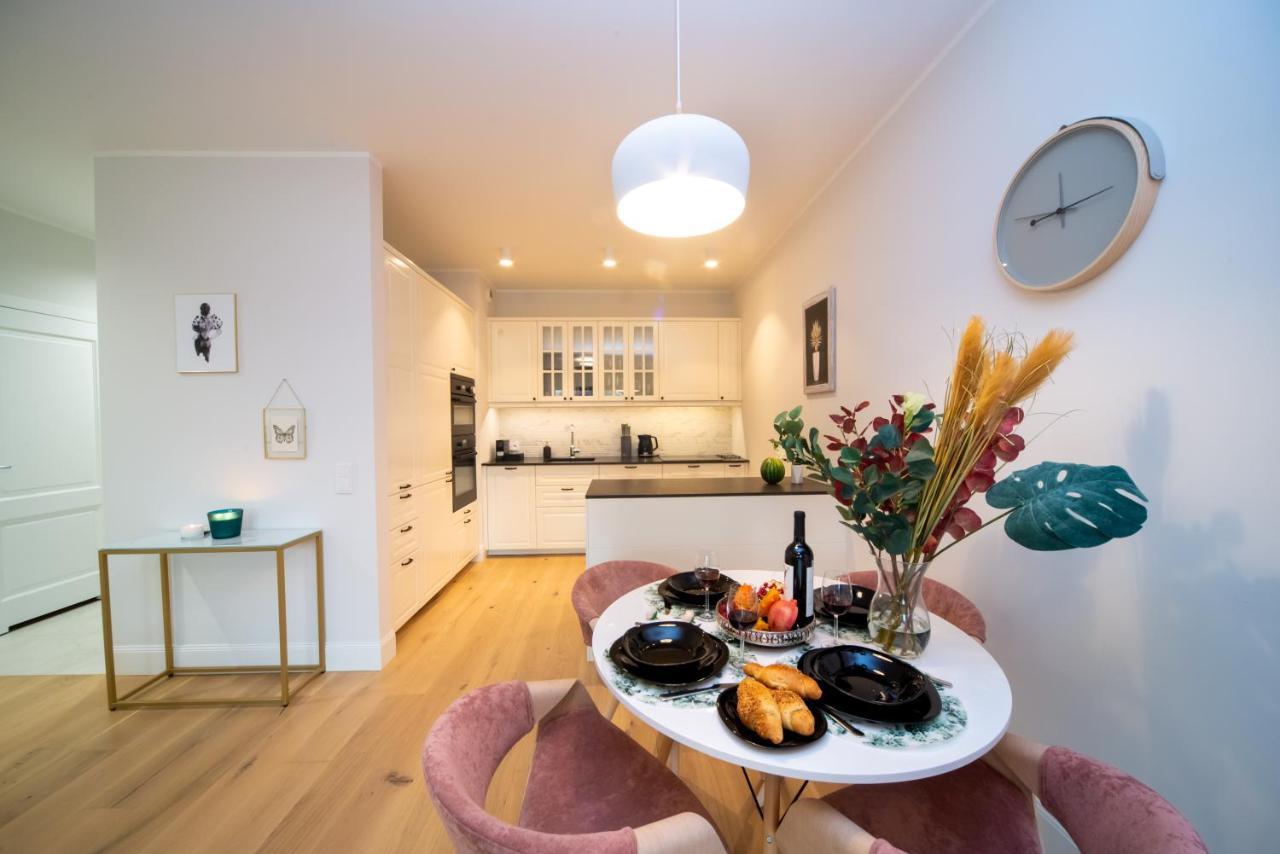 Maya'S Flats & Resorts - River View Gdansk Luaran gambar