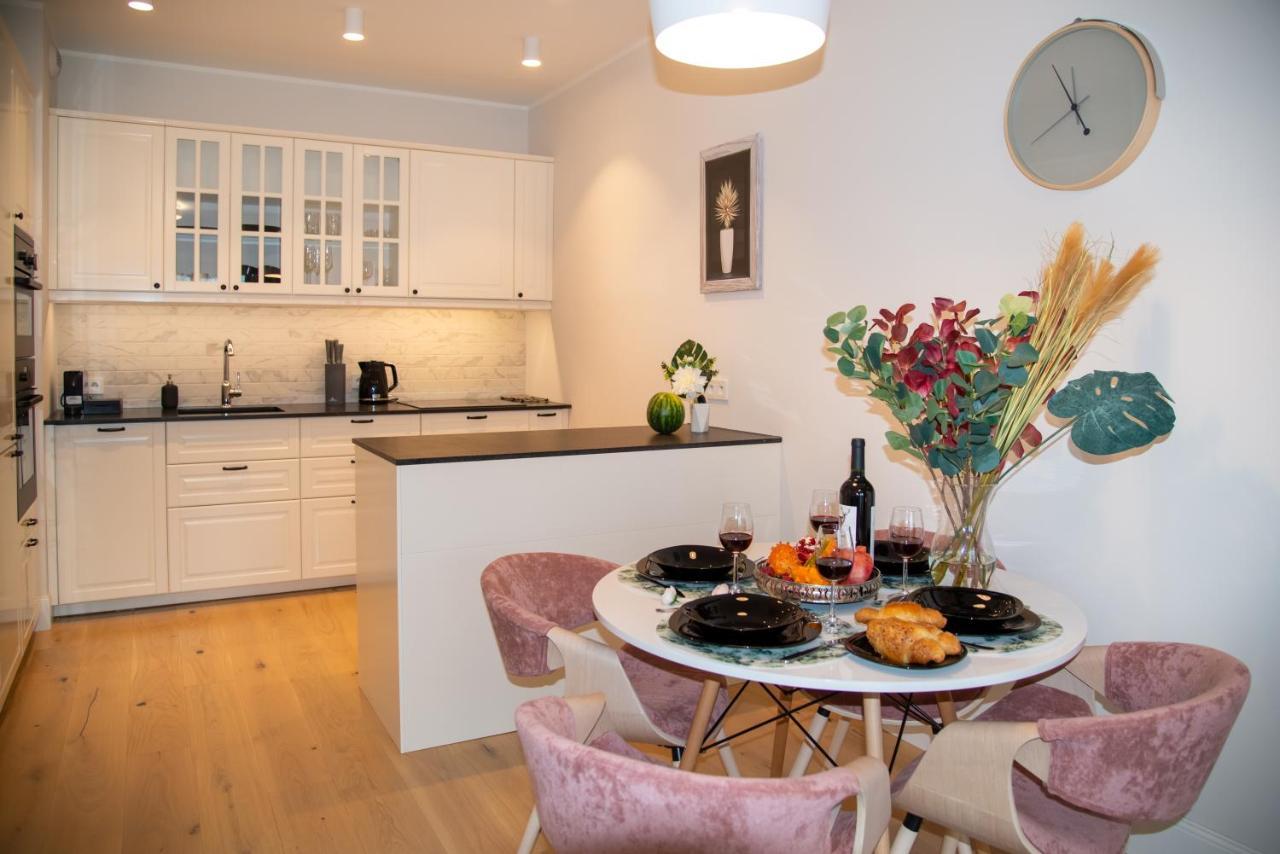 Maya'S Flats & Resorts - River View Gdansk Luaran gambar