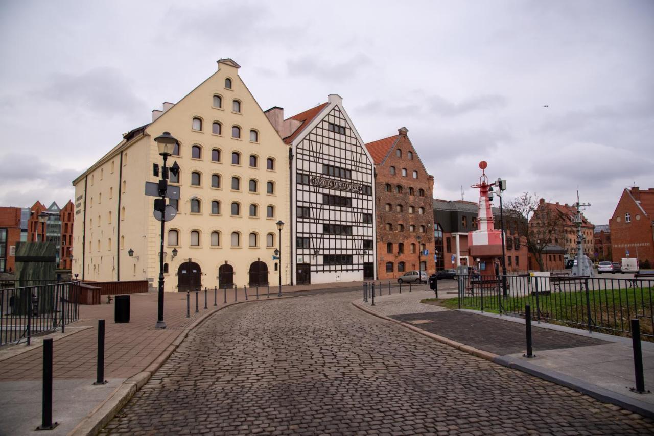 Maya'S Flats & Resorts - River View Gdansk Luaran gambar
