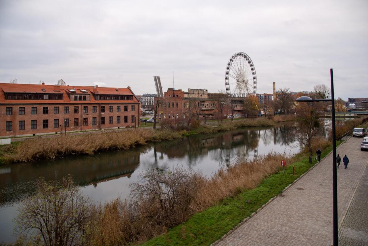 Maya'S Flats & Resorts - River View Gdansk Luaran gambar
